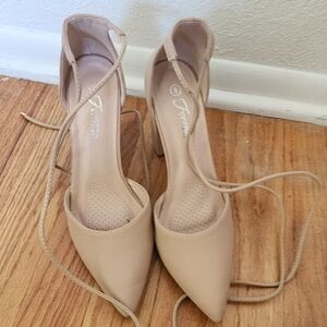 Forever 21 Beige Pointed Toe Heels